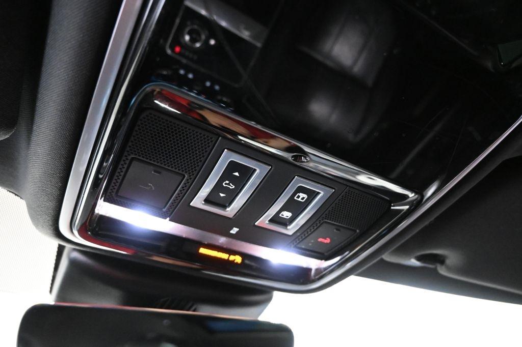 Land Rover Range Rover Velar  2019