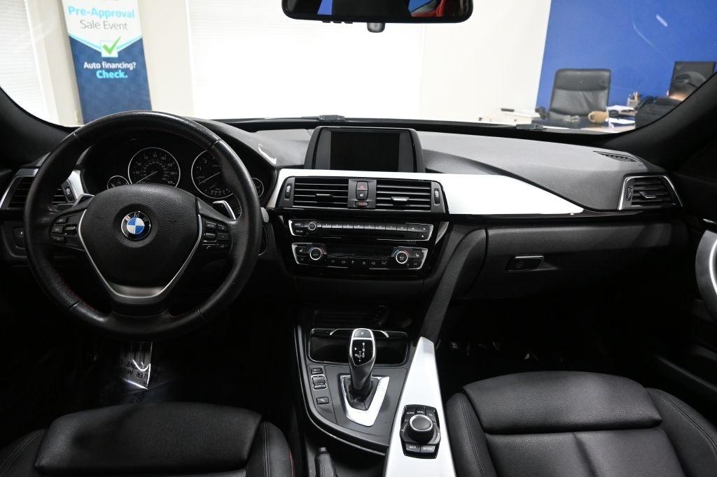 BMW 3-Series Gran Turismo  2017