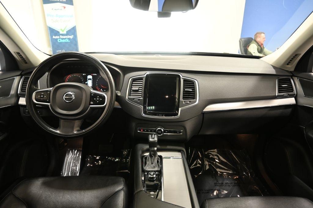 Volvo XC90  2022
