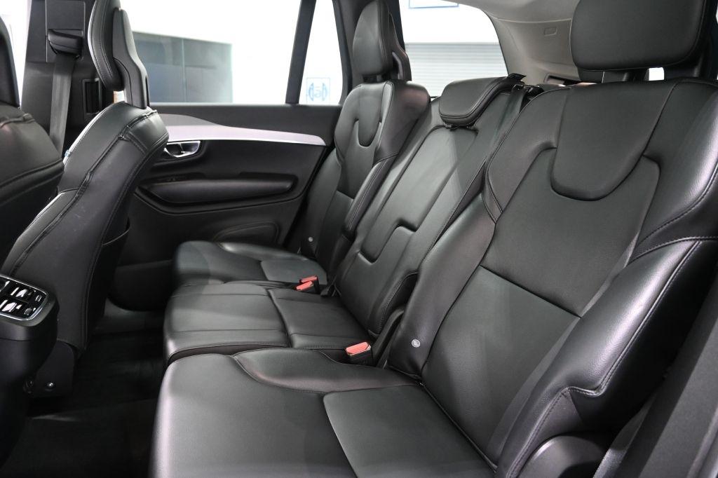 Volvo XC90  2022