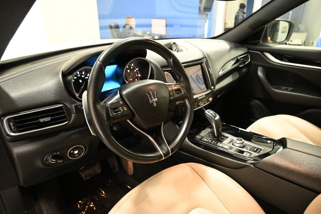 Maserati Levante  2020