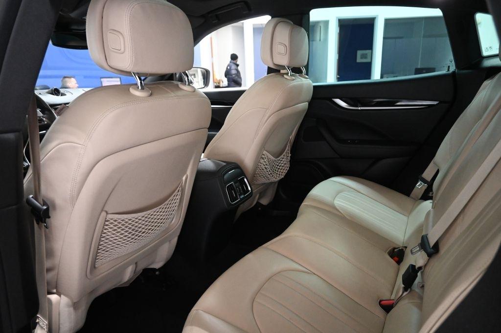 Maserati Levante  2020