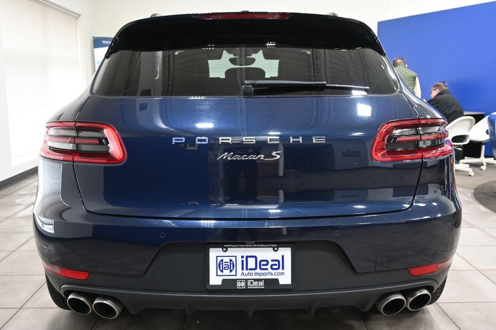 Porsche Macan  2018