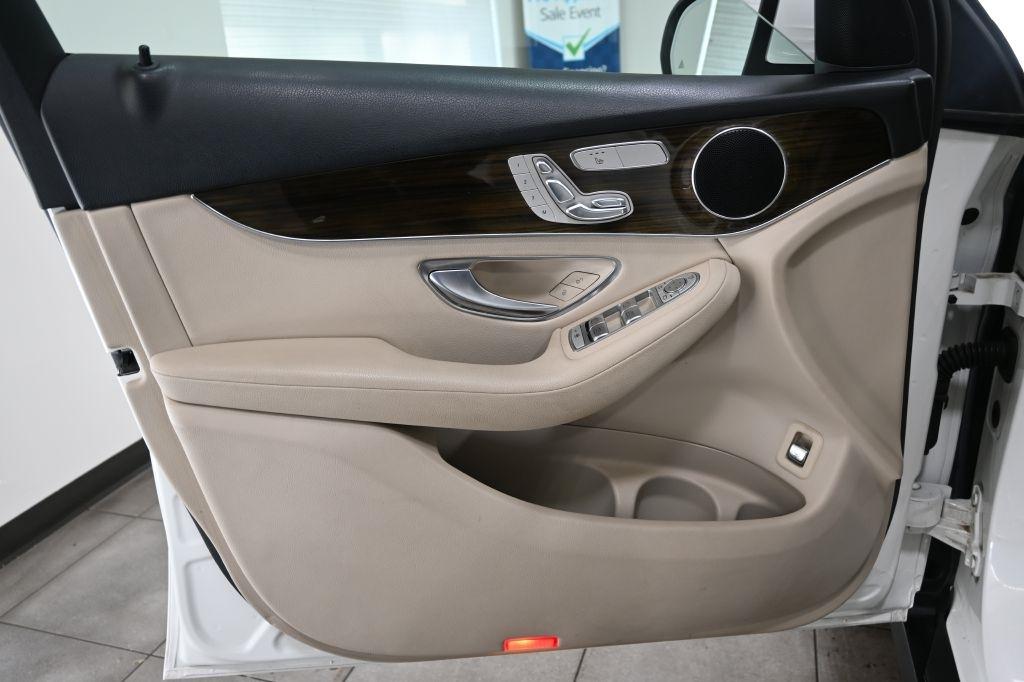 Mercedes-Benz GLC-Class  2019