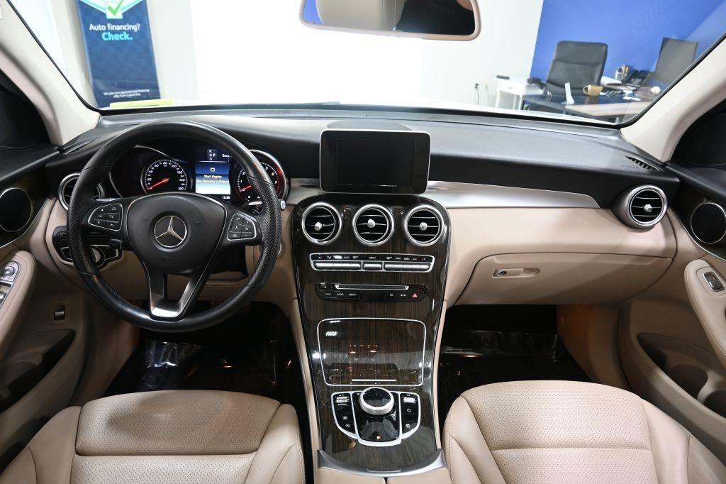 Mercedes-Benz GLC-Class  2019
