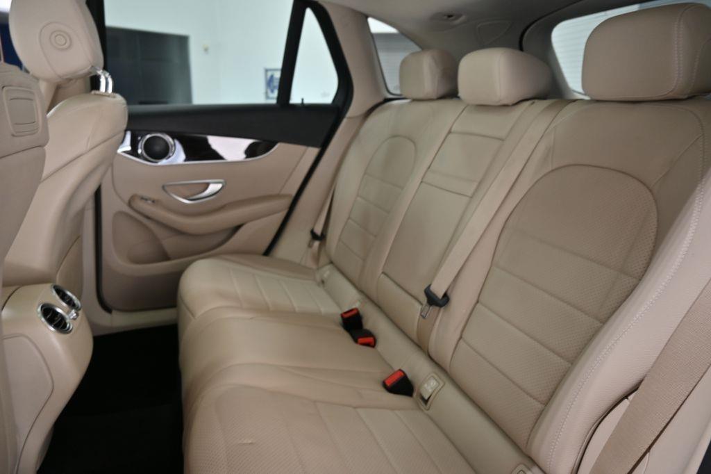 Mercedes-Benz GLC-Class  2019