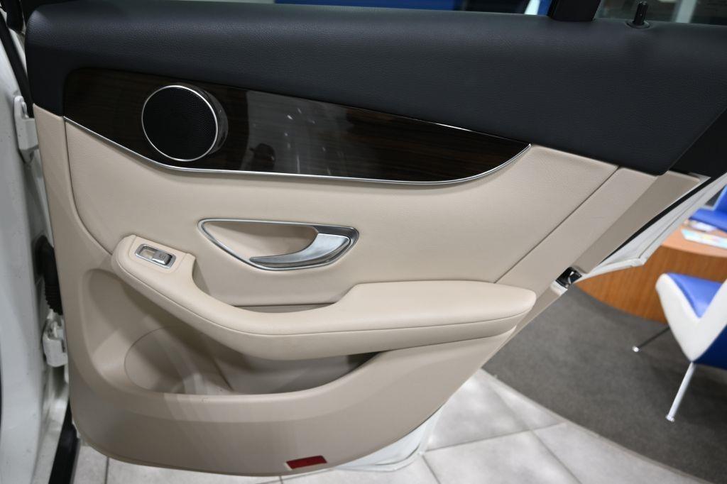 Mercedes-Benz GLC-Class  2019