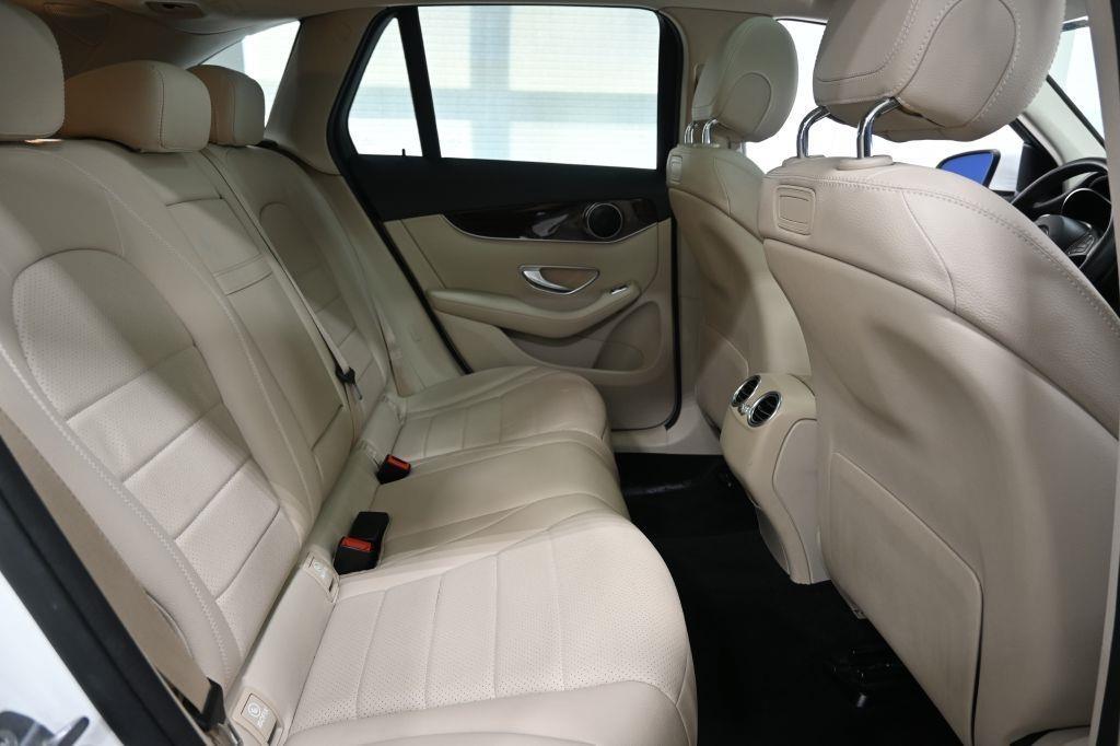 Mercedes-Benz GLC-Class  2019