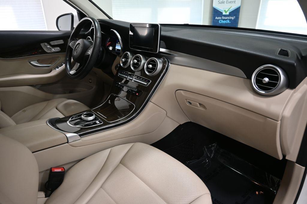 Mercedes-Benz GLC-Class  2019