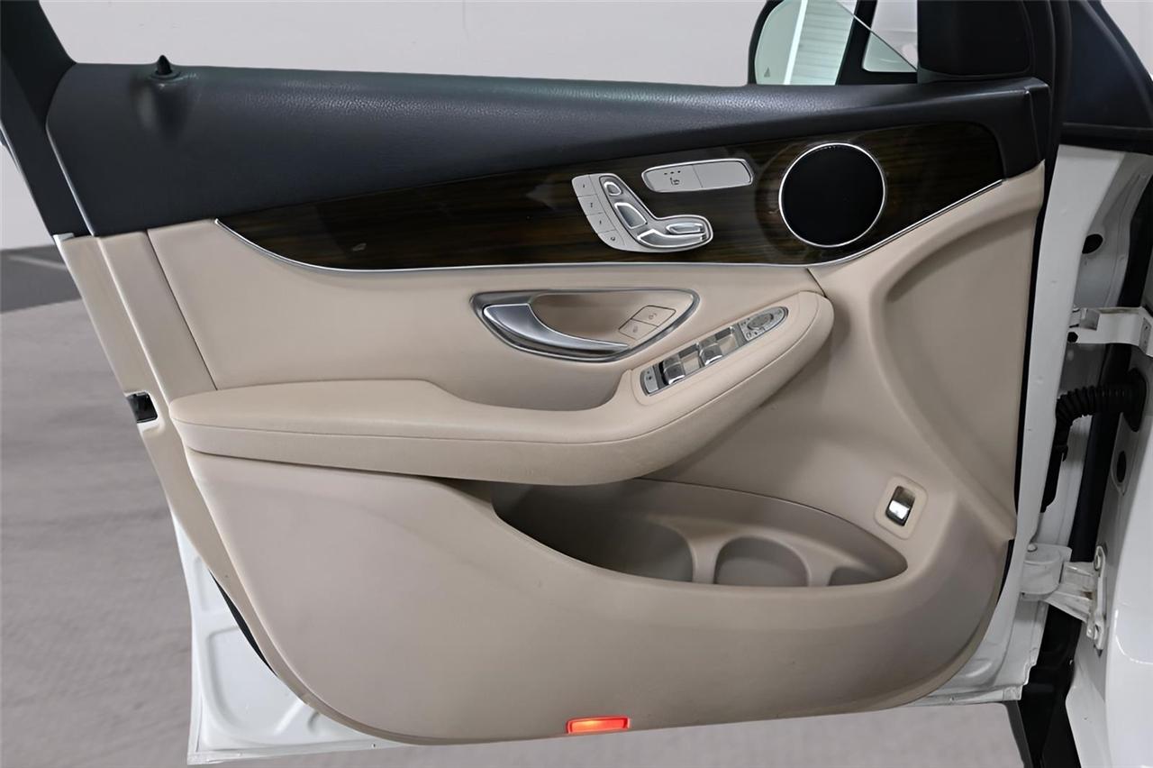 Mercedes-Benz GLC-Class  2019