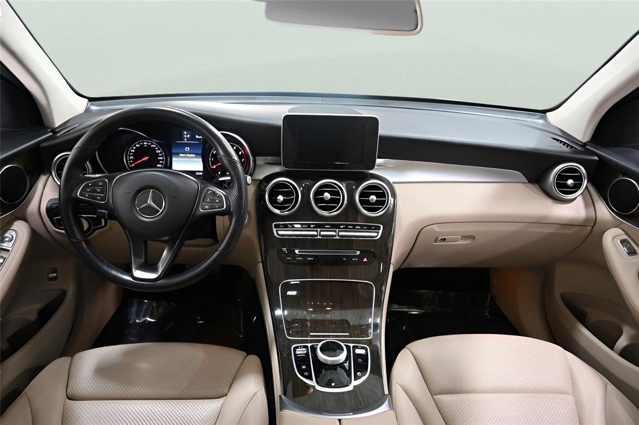 Mercedes-Benz GLC-Class  2019