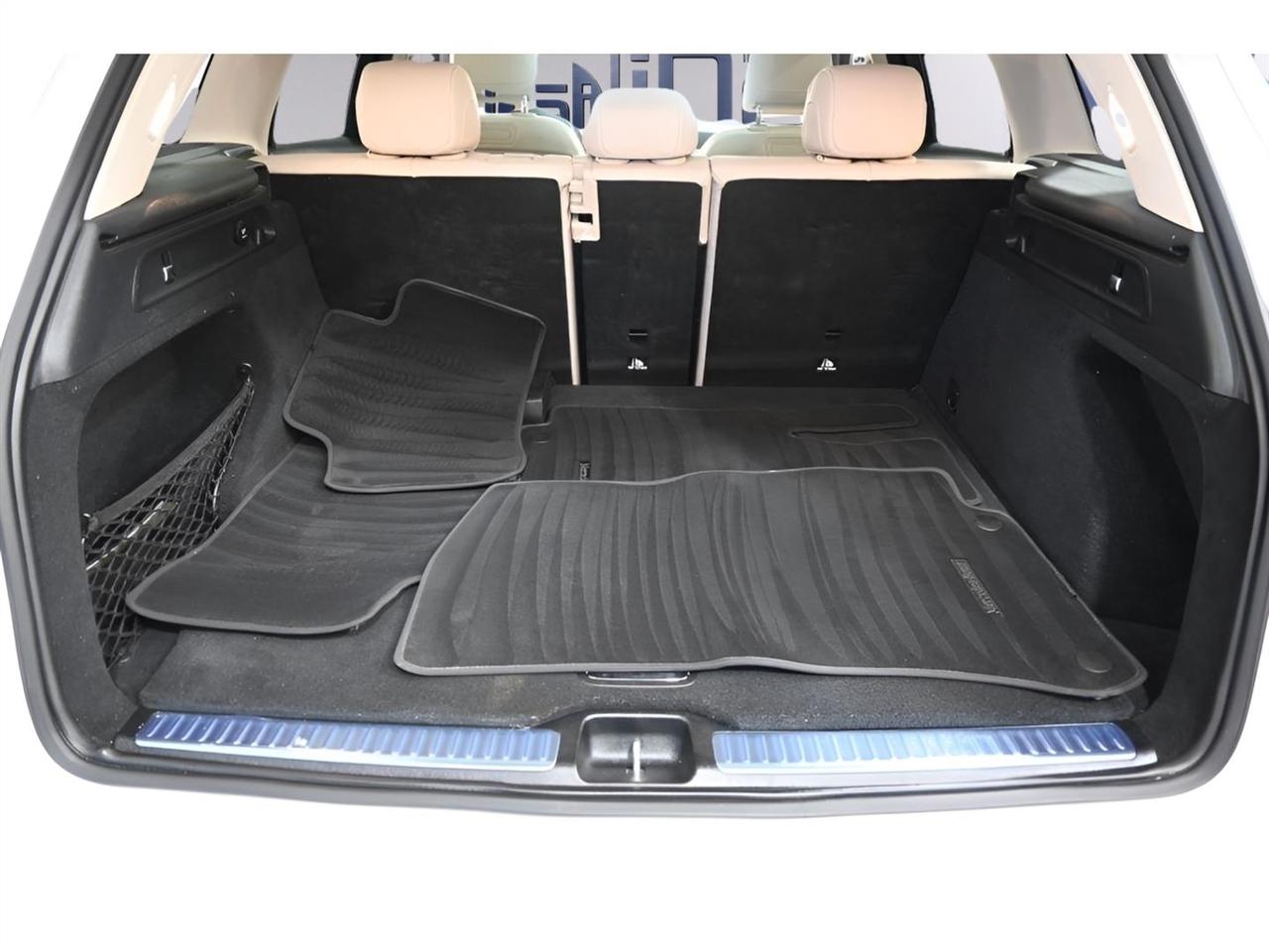 Mercedes-Benz GLC-Class  2019