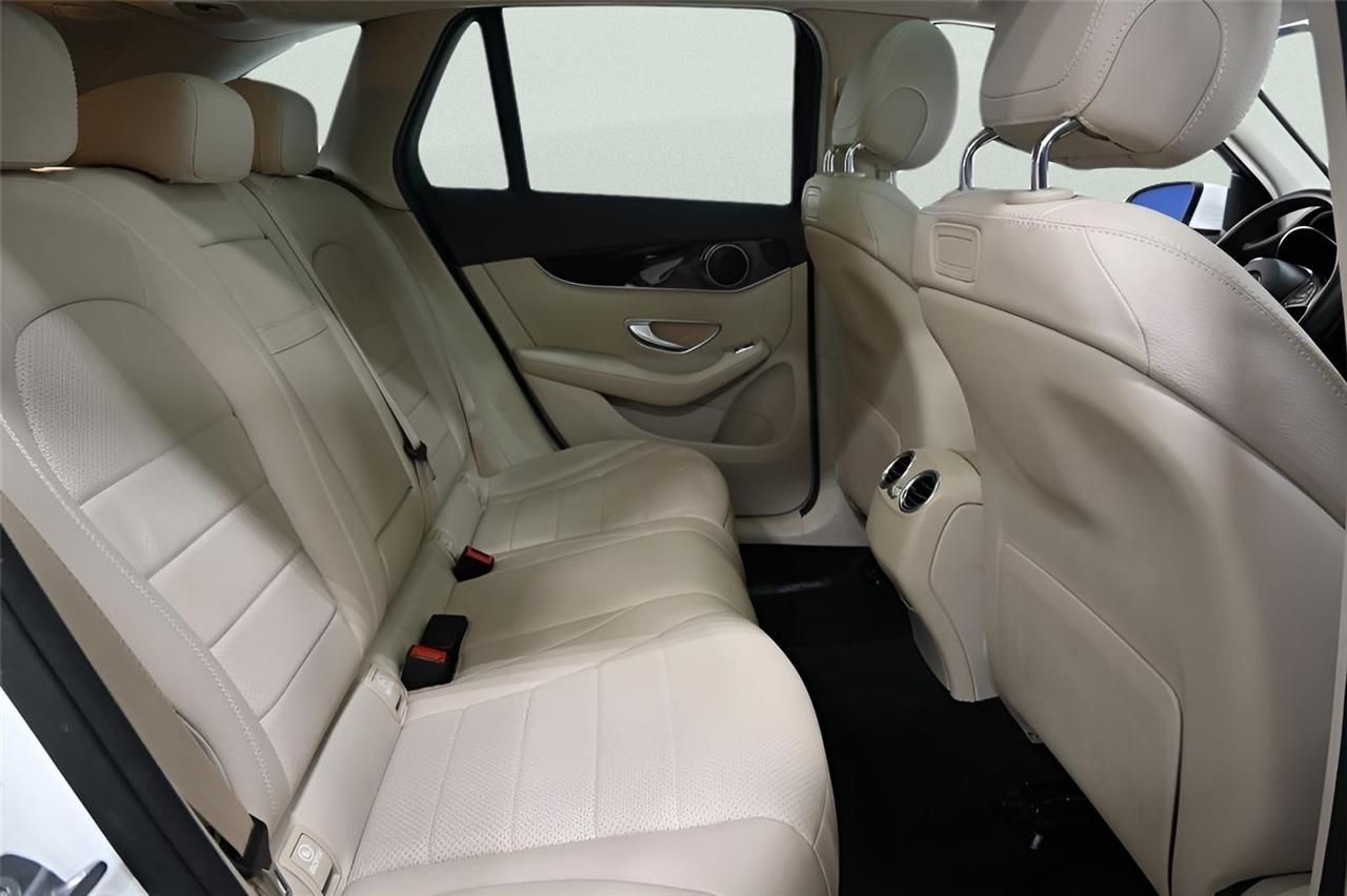 Mercedes-Benz GLC-Class  2019