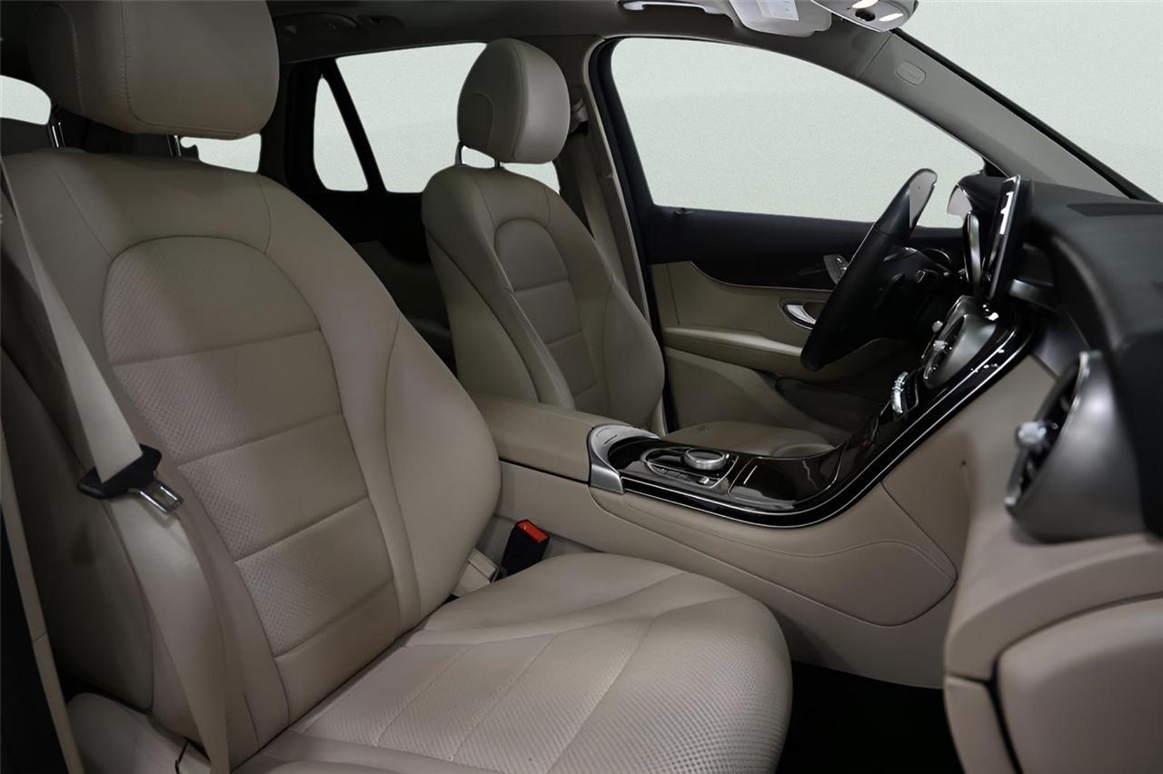 Mercedes-Benz GLC-Class  2019