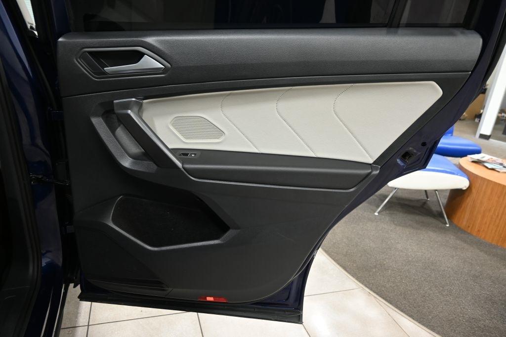 Volkswagen Tiguan  2021