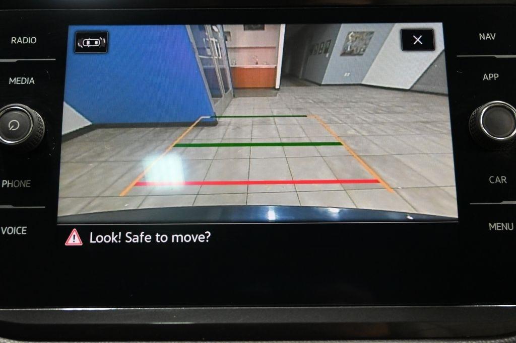 Volkswagen Tiguan  2021