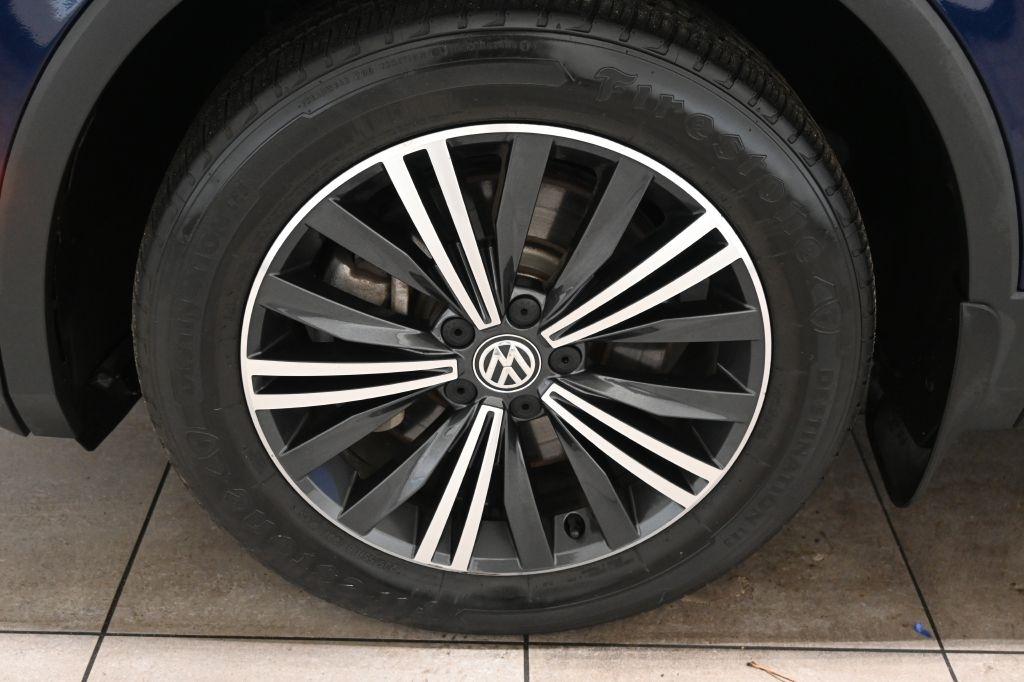 Volkswagen Tiguan  2021