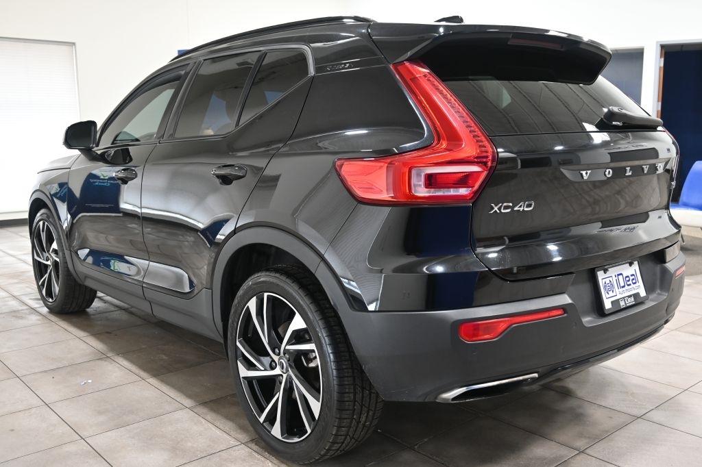 Volvo XC40  2020