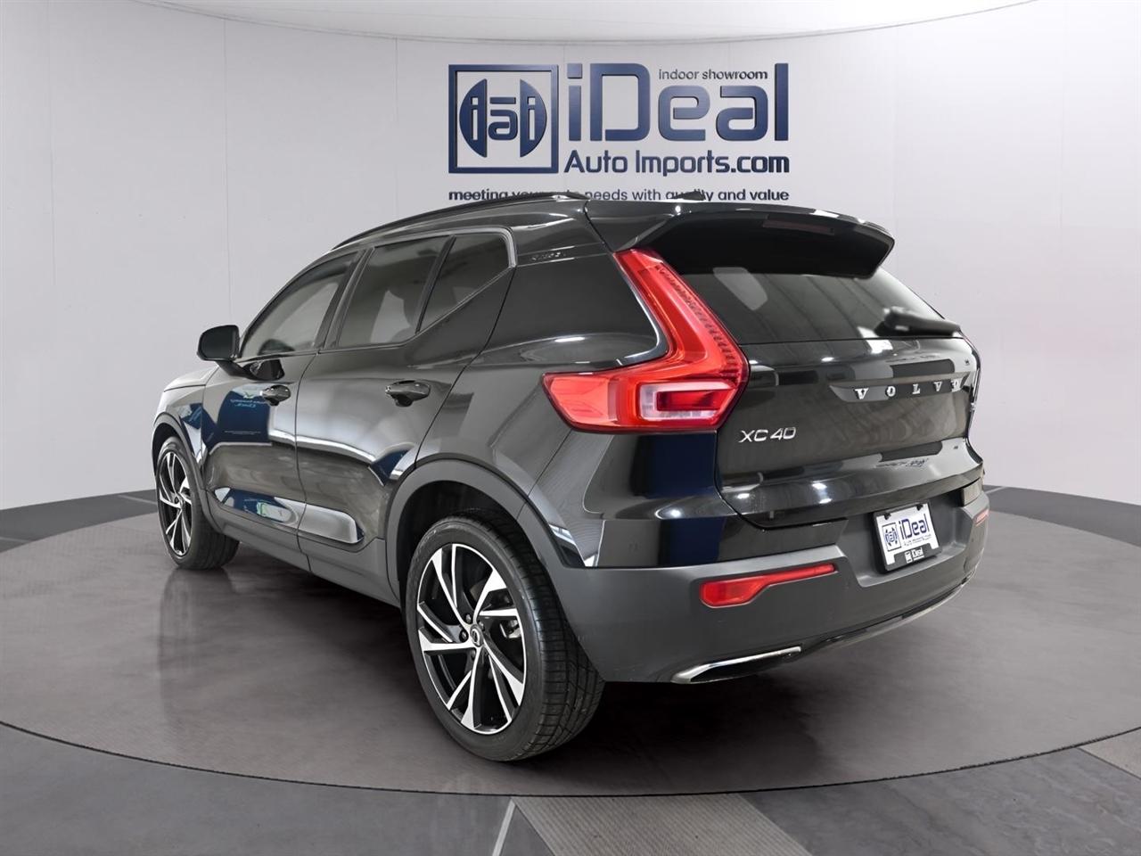 Volvo XC40  2020