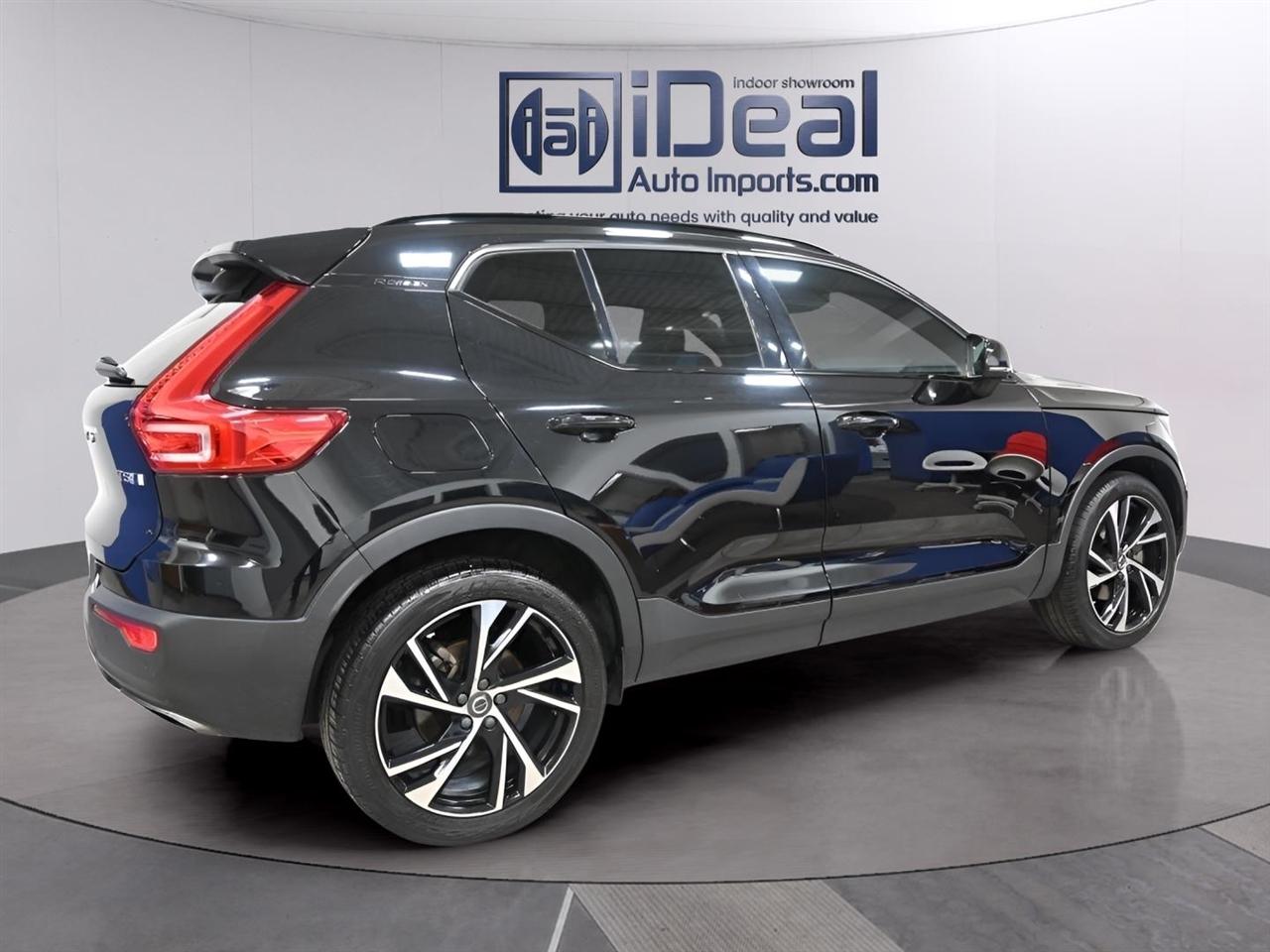 Volvo XC40  2020