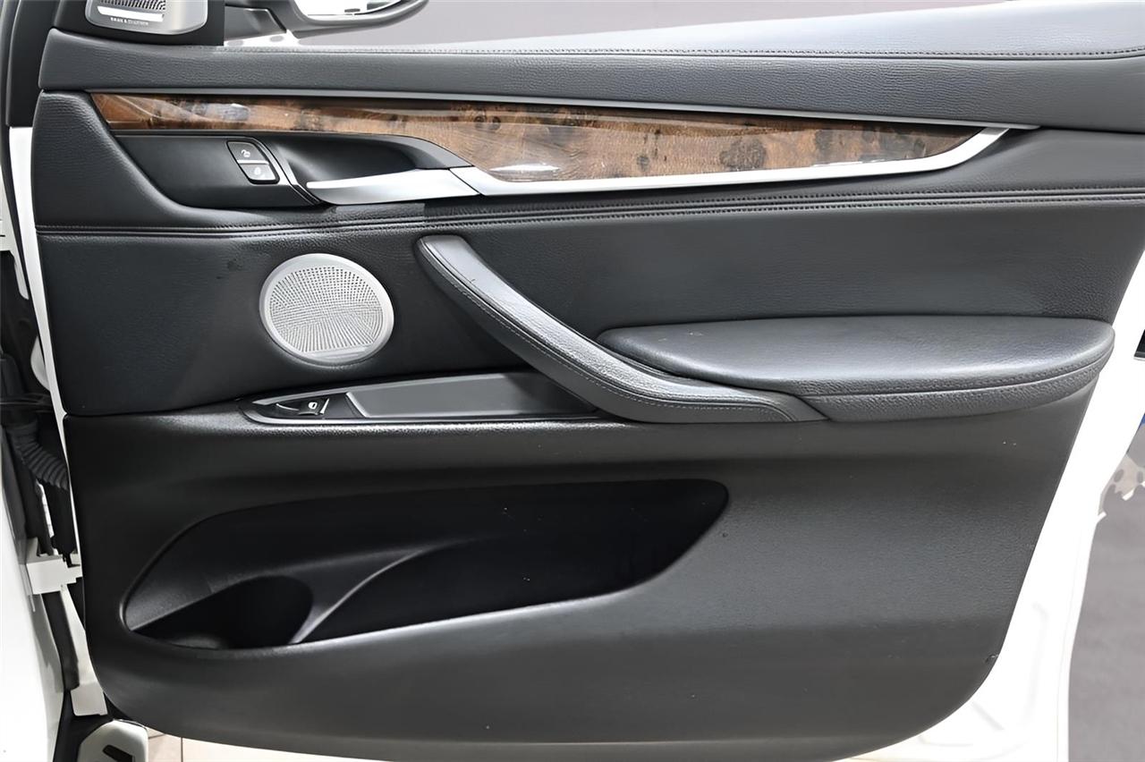 BMW X6  2015