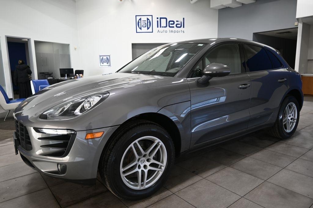 2018 Porsche Macan AWD