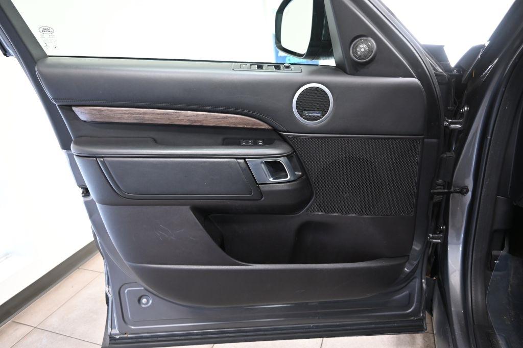 Land Rover Discovery  2018