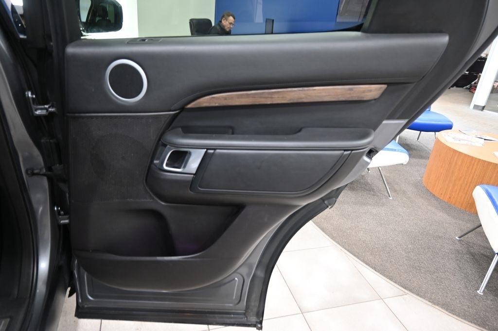 Land Rover Discovery  2018