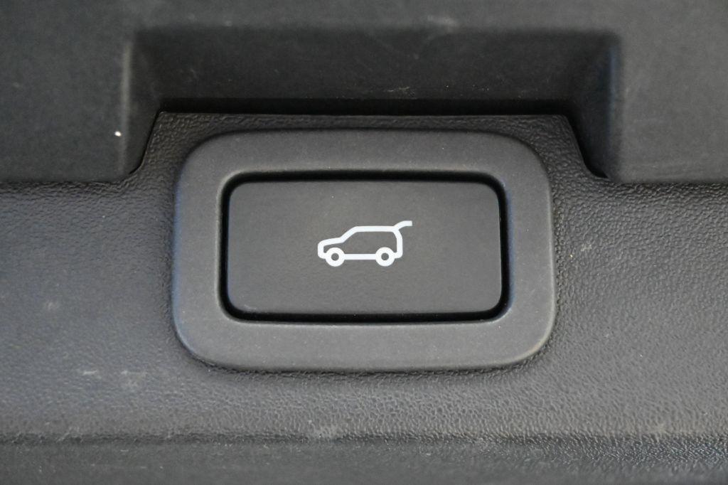 Land Rover Discovery  2018