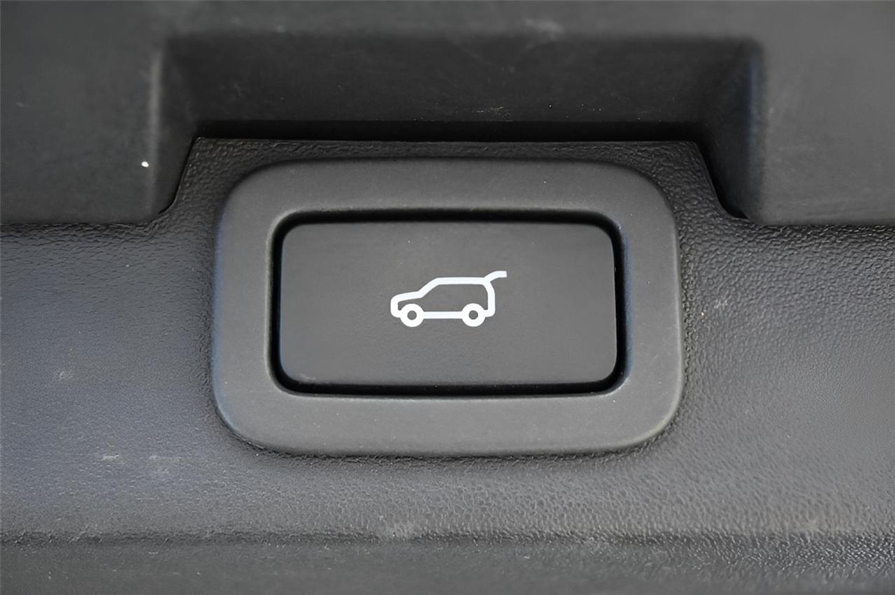 Land Rover Discovery  2018