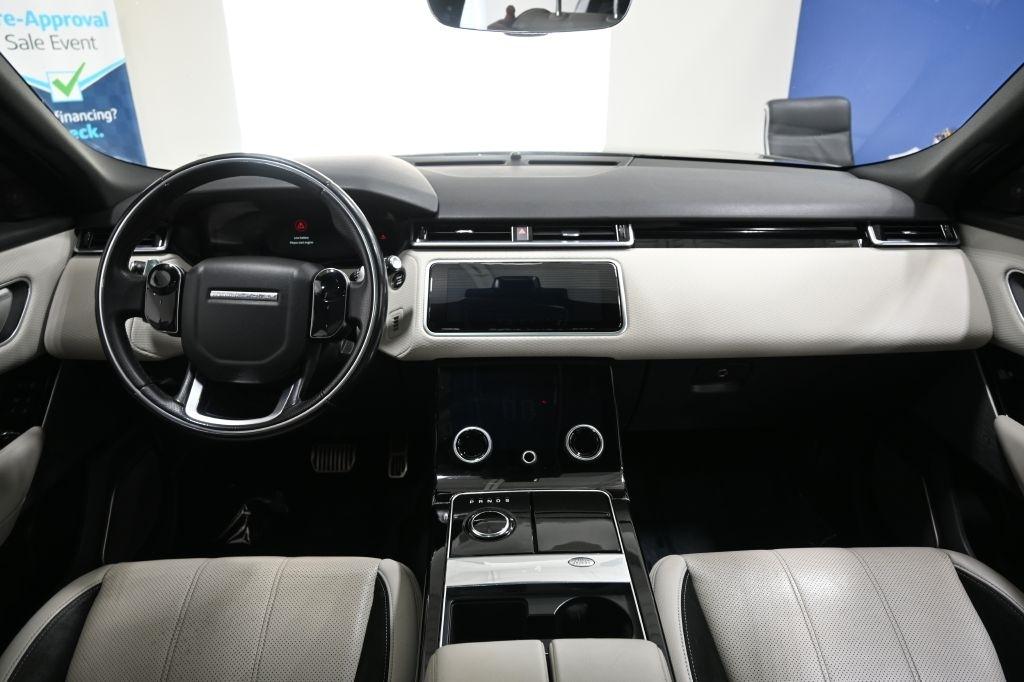 Land Rover Range Rover Velar  2018