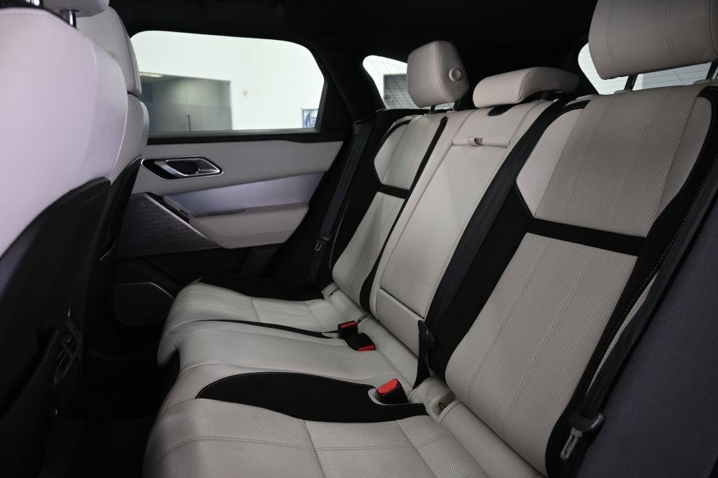 Land Rover Range Rover Velar  2018