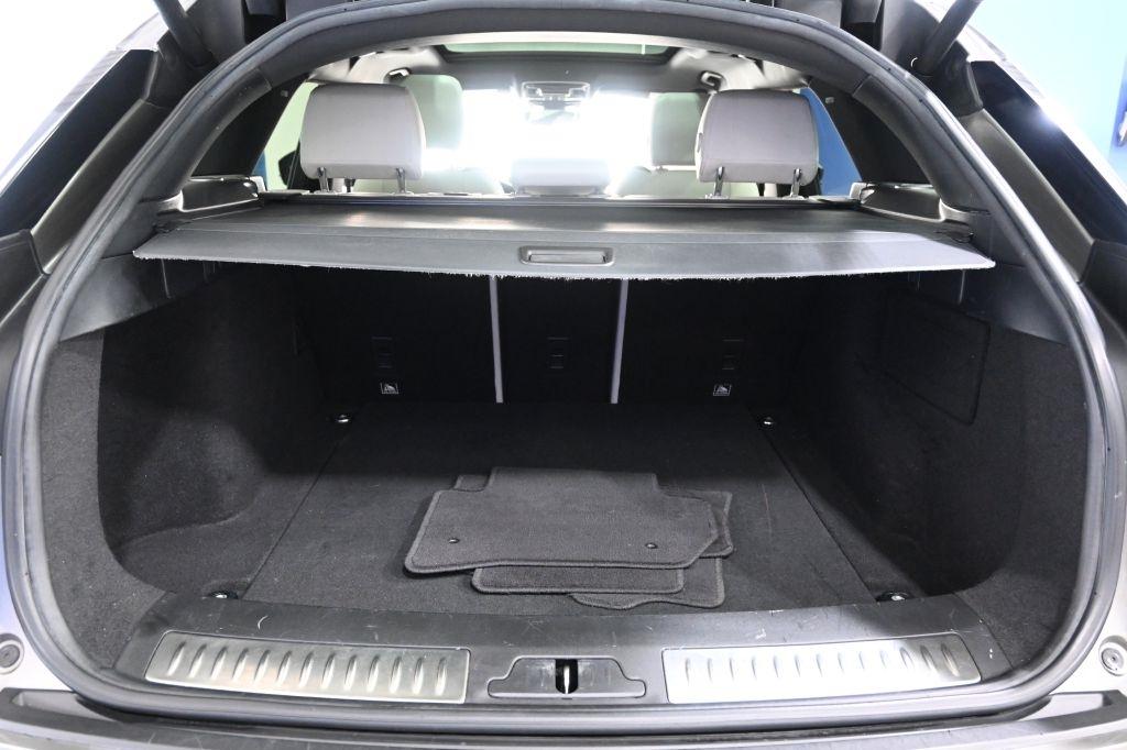 Land Rover Range Rover Velar  2018