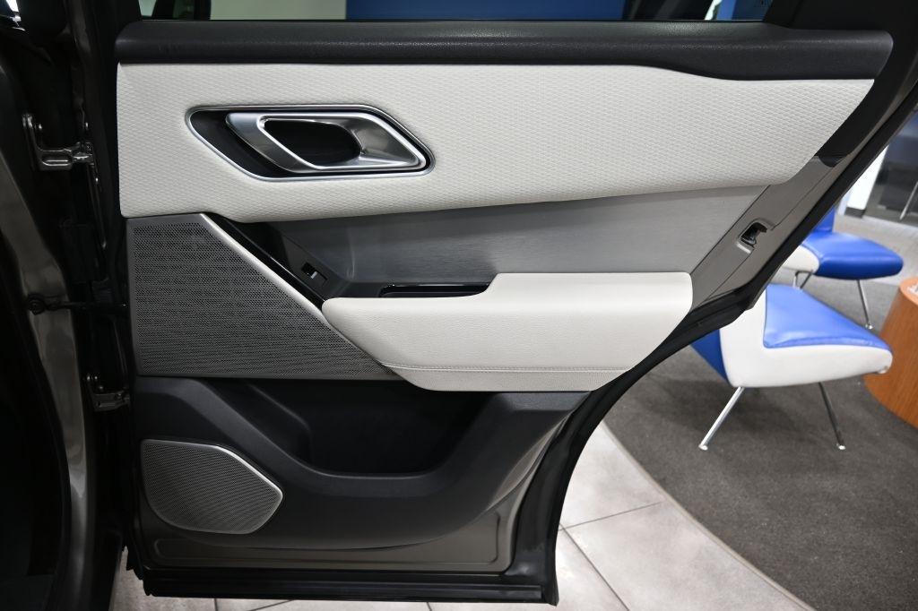 Land Rover Range Rover Velar  2018