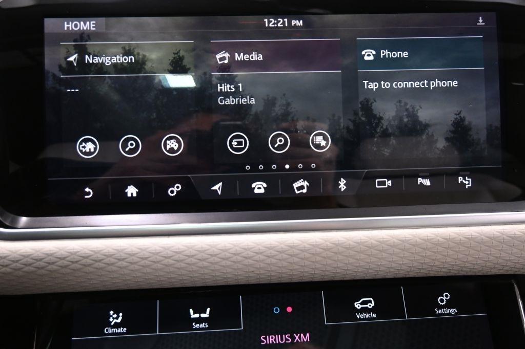 Land Rover Range Rover Velar  2018