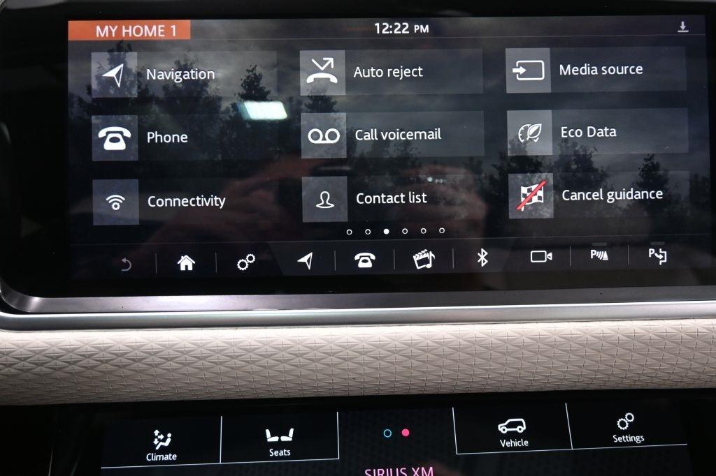 Land Rover Range Rover Velar  2018