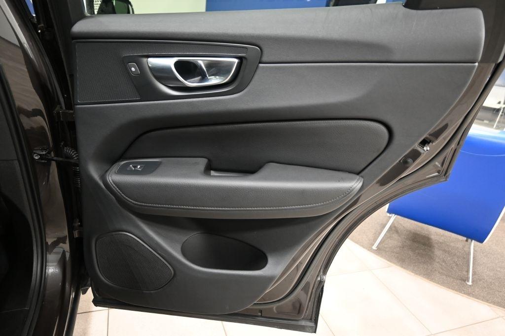 Volvo XC60  2022