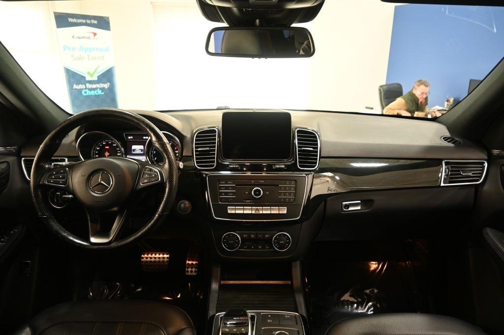 Mercedes-Benz GLE-Class  2019