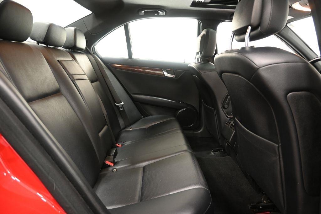 Mercedes-Benz C-Class  2009