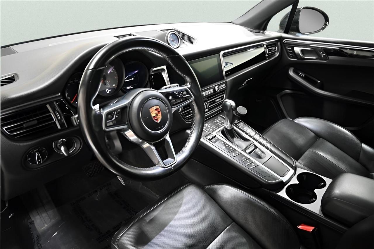 Porsche Macan  2019