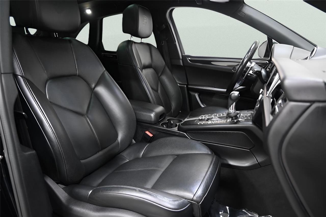 Porsche Macan  2019