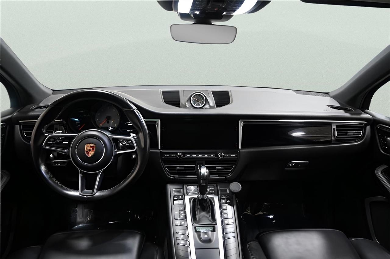 Porsche Macan  2019