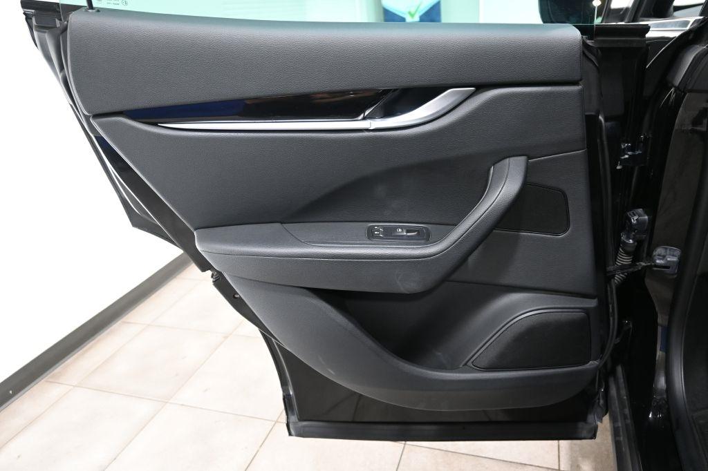 Maserati Levante  2017