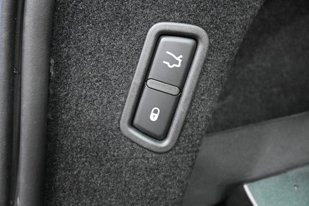 Maserati Levante  2017