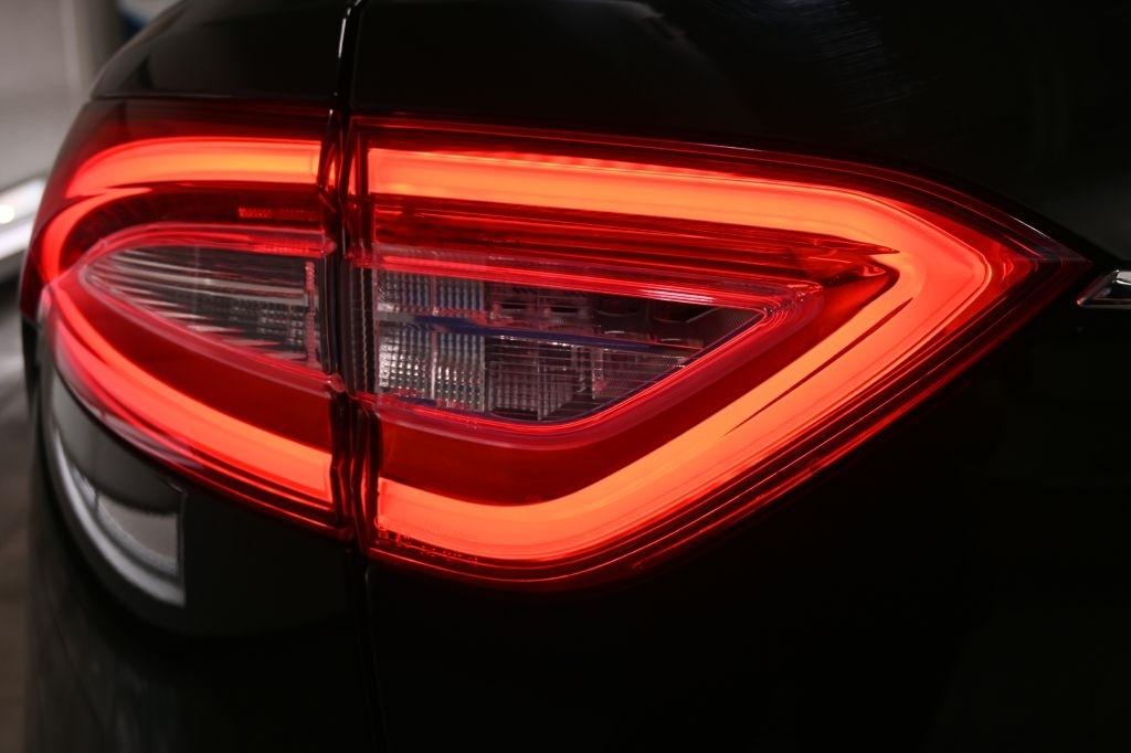 Maserati Levante  2017