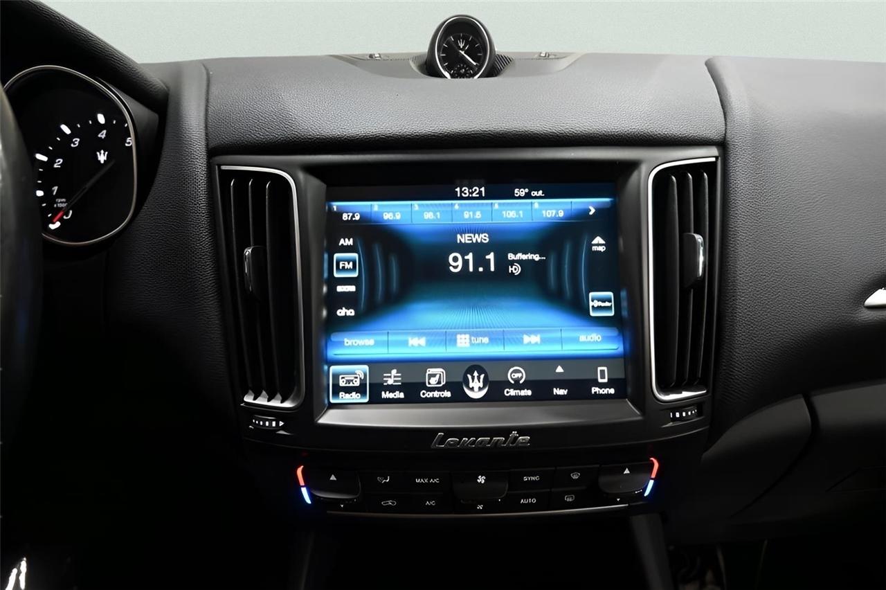 Maserati Levante  2017