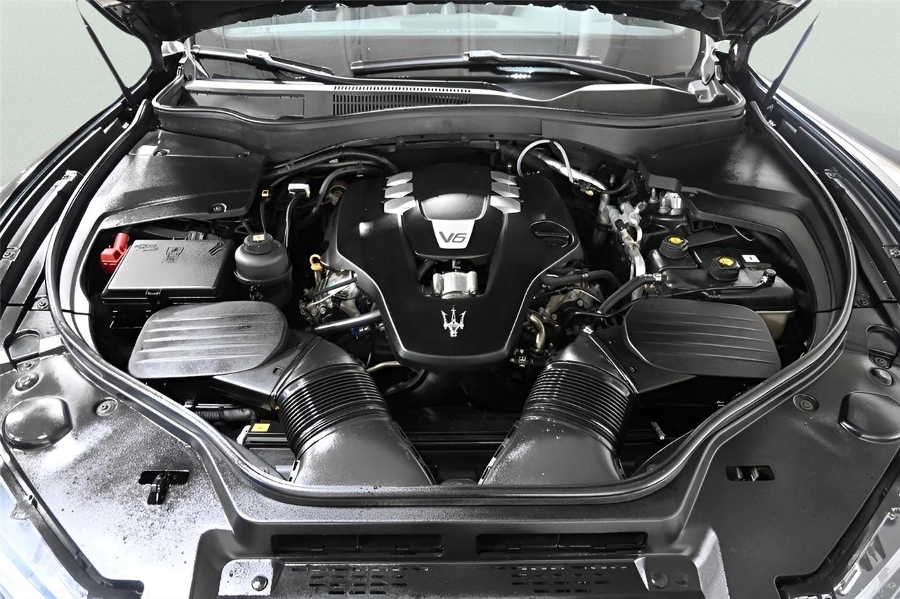 Maserati Levante  2017