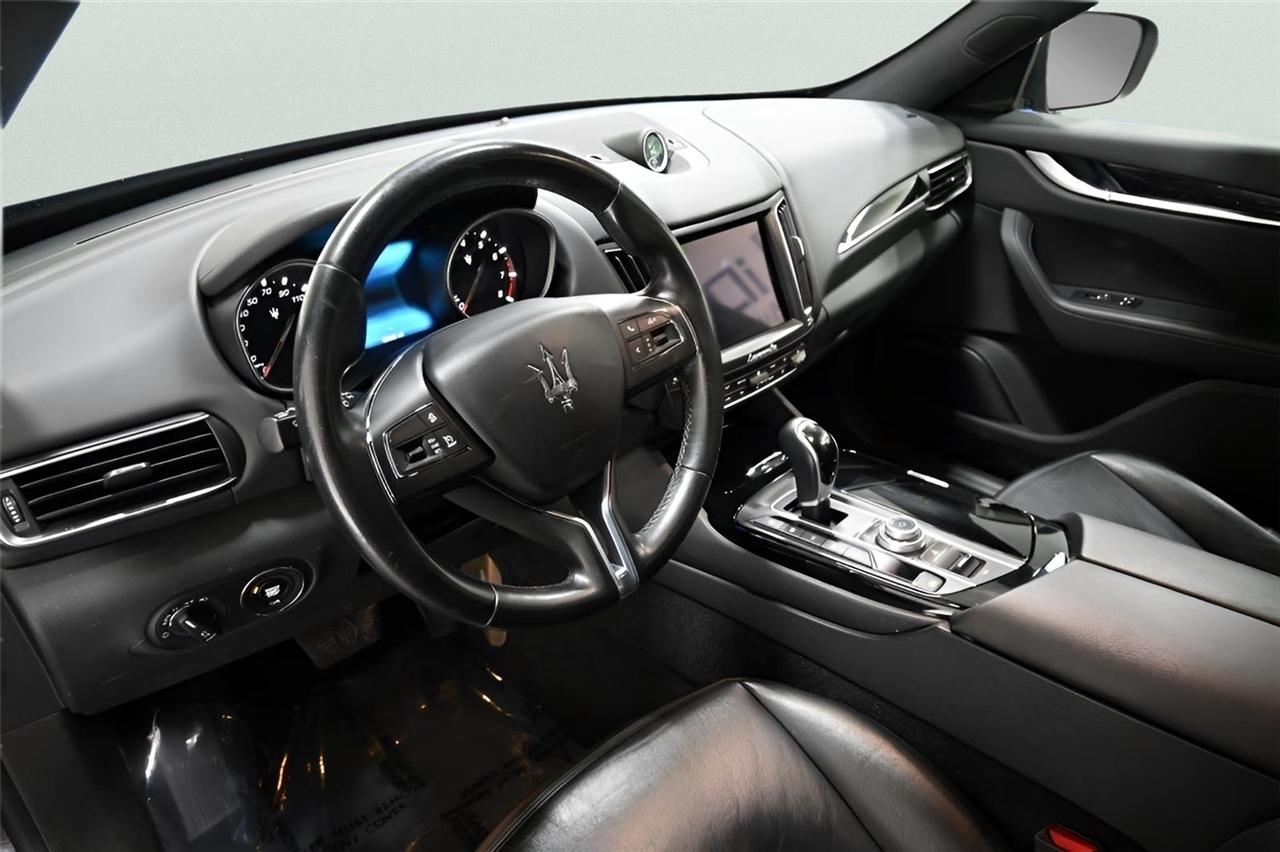 Maserati Levante  2017