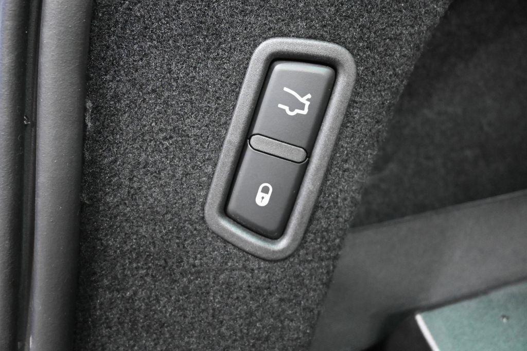 Maserati Levante  2017