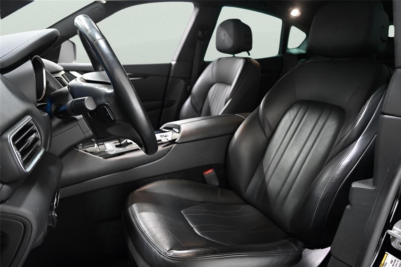 Maserati Levante  2017